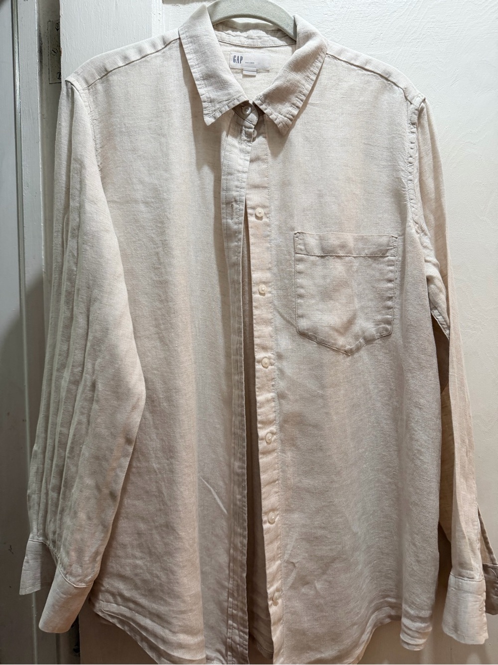 GAP Light Beige Long Sleeve Button-Down Shirt